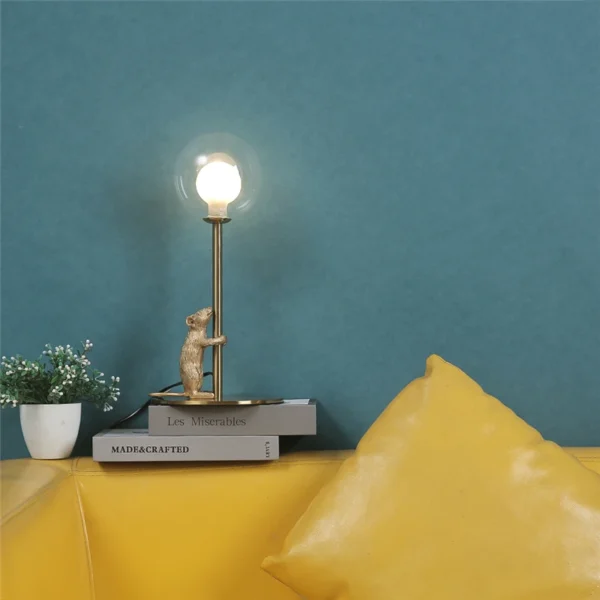 Modern Decorative Floor Lamps Resin Animal Stand Lamps LED Desk Lights Mouse Table Lamps Home Decor Desk Lamp Lighting Fixtures